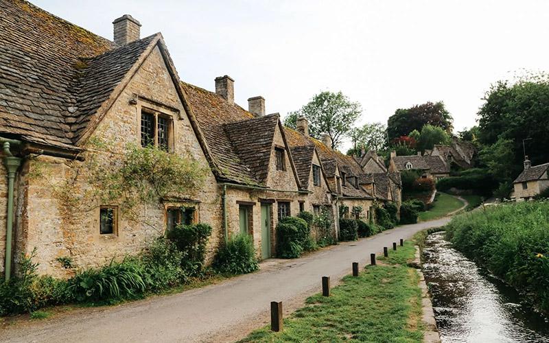 入黨后能不能移民？影響移民決定的關鍵因素解析