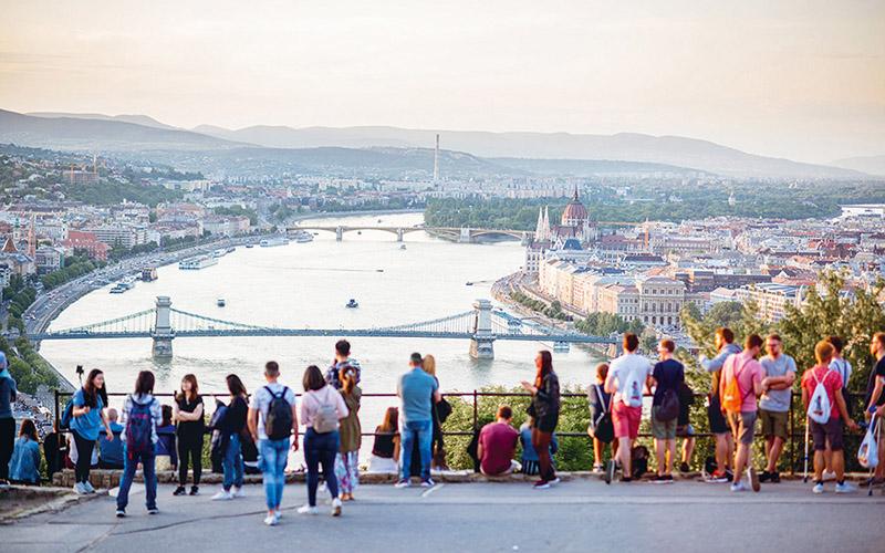 投資移民能不能繼續(xù)打工？解答五大常見問題