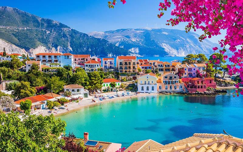 西藏希臘購(gòu)房移民費(fèi)用多少？詳解購(gòu)房成本與其他費(fèi)用