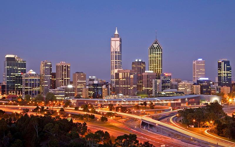 移民中介是否需要資質(zhì)？選擇合規(guī)移民中介的重要性