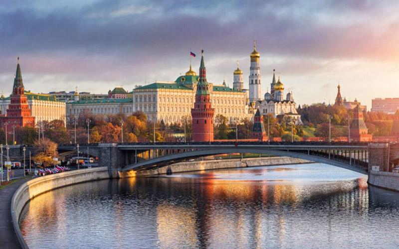 移民咨詢和移民中介哪個(gè)好？如何選擇適合自己的服務(wù)