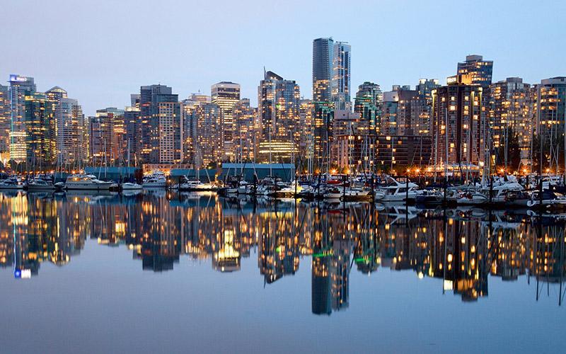 美國(guó)打工好還是移民好呢？如何選擇較適合的生活方式