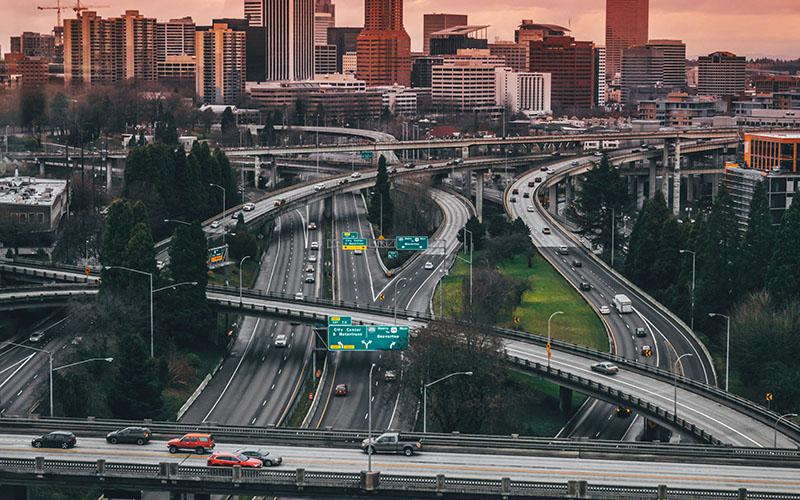 美國移民簽證包裹多大？詳細解析與相關(guān)注意事項