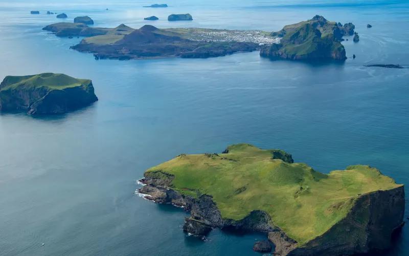 圣基茨和尼維斯移民多少錢？詳解投資要求與費(fèi)用