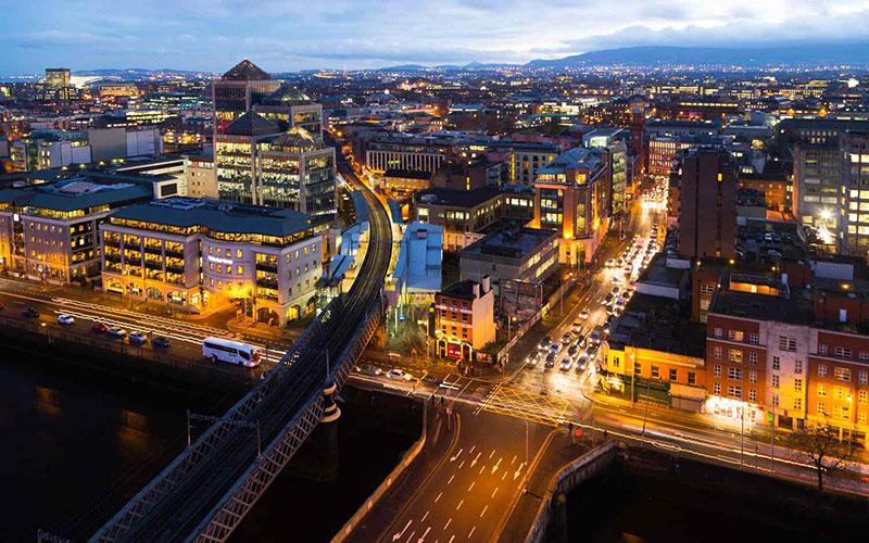 投資移民分為幾個(gè)階段？了解移民過程的各個(gè)步驟